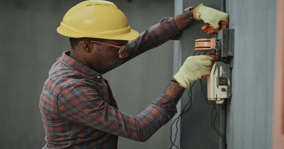 How to start an electrical business